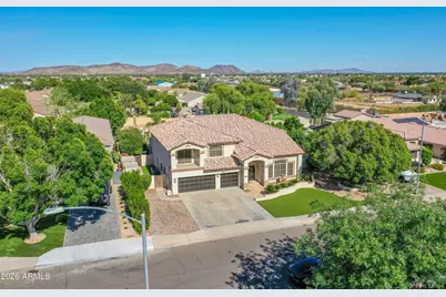 23575 N 81st Drive, Peoria, AZ 85383 - Photo 7