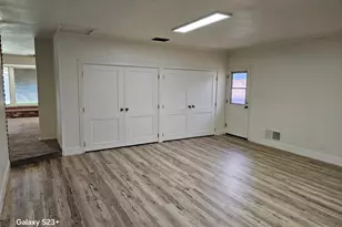 531 E Laguna Dr, Tempe, AZ 85282 - Photo 19