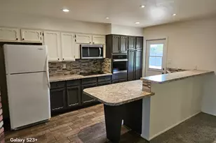 531 E Laguna Dr, Tempe, AZ 85282 - Photo 15