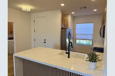 2579 W Lewis and Clark Trail, Phoenix, AZ 85086 - Photo 5