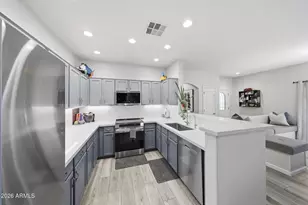 3722 E Kristal Way, Phoenix, AZ 85050 - Photo 15