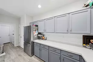3722 E Kristal Way, Phoenix, AZ 85050 - Photo 23