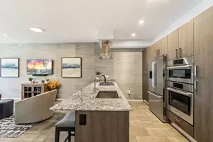 7120 E Kierland Blvd, Scottsdale, AZ 85254 - Photo 5
