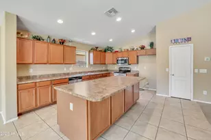 38333 N Carolina Ave, San Tan Valley, AZ 85140 - Photo 13