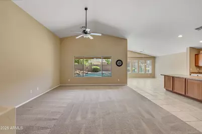 38333 N Carolina Avenue, San Tan Valley, AZ 85140 - Photo 9