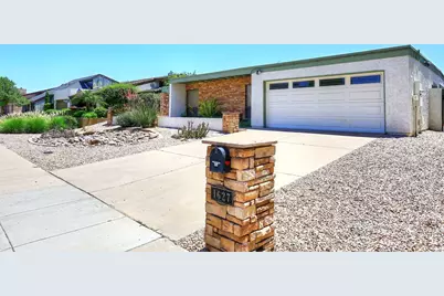 1627 E Redfield Road, Tempe, AZ 85283 - Photo 3