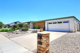 1627 E Redfield Rd, Tempe, AZ 85283 - Photo 3