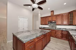 1627 E Redfield Rd, Tempe, AZ 85283 - Photo 15