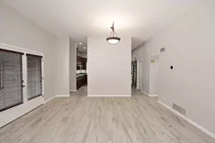1627 E Redfield Rd, Tempe, AZ 85283 - Photo 9
