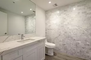 7137 E Rancho Vista Dr, Scottsdale, AZ 85251 - Photo 37