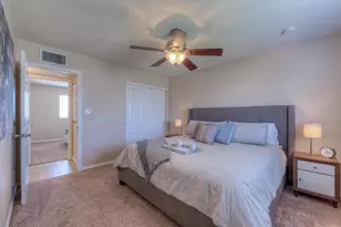 8031 E Oak St, Scottsdale, AZ 85257 - Photo 17