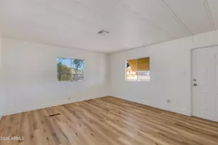 102 S 96th St, Mesa, AZ 85208 - Photo 5