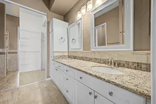 3800 S Cantabria Cir, Chandler, AZ 85248 - Photo 25
