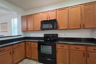 21742 N Bradford Dr, Maricopa, AZ 85138 - Photo 5