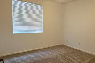 21742 N Bradford Dr, Maricopa, AZ 85138 - Photo 11