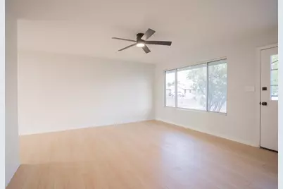 3142 N 78th Drive, Phoenix, AZ 85033 - Photo 7