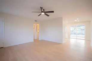 3142 N 78th Dr, Phoenix, AZ 85033 - Photo 5