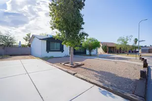 3142 N 78th Dr, Phoenix, AZ 85033 - Photo 3