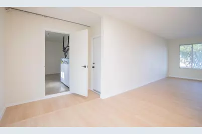 3142 N 78th Drive, Phoenix, AZ 85033 - Photo 11