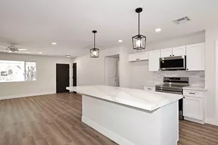 10537 W La Jolla Dr, Sun City, AZ 85351 - Photo 21