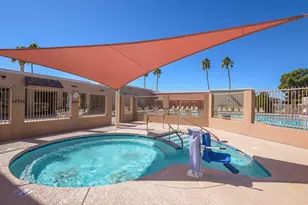 10537 W La Jolla Dr, Sun City, AZ 85351 - Photo 71