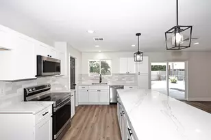 10537 W La Jolla Dr, Sun City, AZ 85351 - Photo 19