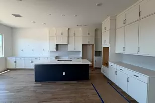24041 N 25th St, Phoenix, AZ 85024 - Photo 5
