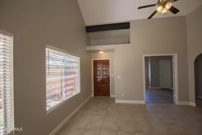 1820 E Secretariat Drive, Tempe, AZ 85284 - Photo 7