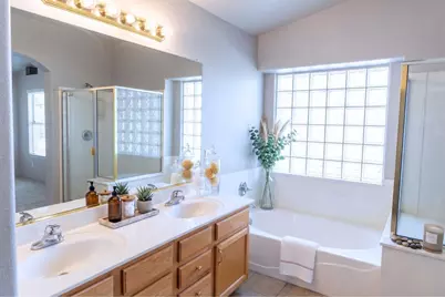940 S Lafayette Drive, Chandler, AZ 85225 - Photo 3