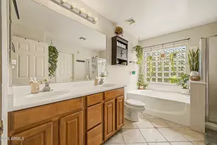 6025 S 15th Dr, Phoenix, AZ 85041 - Photo 25