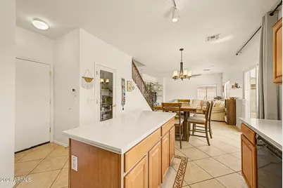 6025 S 15th Drive, Phoenix, AZ 85041 - Photo 17
