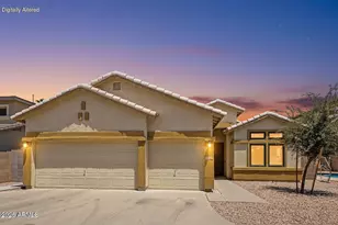 1405 S Park Grove Cir, Gilbert, AZ 85296 - Photo 1