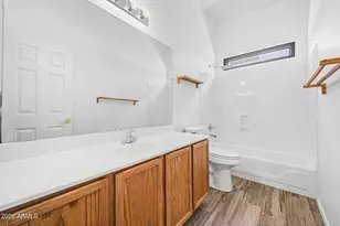 1405 S Park Grove Cir, Gilbert, AZ 85296 - Photo 23