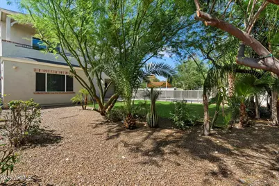 640 W Echo Lane, Phoenix, AZ 85021 - Photo 47