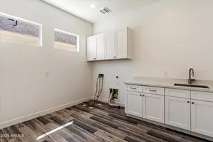 640 W Echo Ln, Phoenix, AZ 85021 - Photo 37