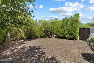 640 W Echo Ln, Phoenix, AZ 85021 - Photo 49