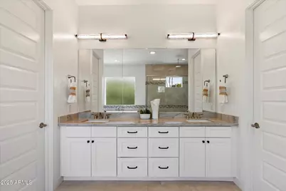 640 W Echo Lane, Phoenix, AZ 85021 - Photo 39