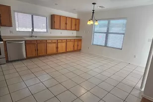 18611 North 22nd St, Phoenix, AZ 85024 - Photo 3