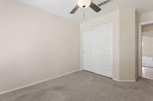 921 E Montoya Ln, Phoenix, AZ 85024 - Photo 15