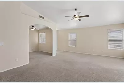 921 E Montoya Lane, Phoenix, AZ 85024 - Photo 13