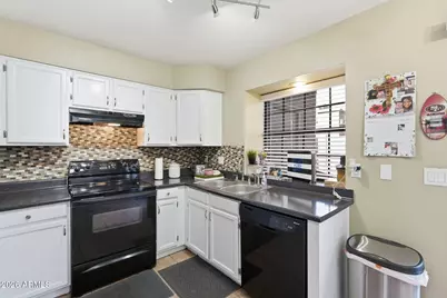 3491 N Arizona Avenue #39, Chandler, AZ 85225 - Photo 11