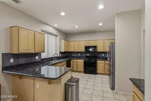 25422 N 68th Dr, Peoria, AZ 85383 - Photo 3