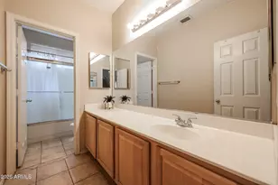 25422 N 68th Dr, Peoria, AZ 85383 - Photo 17