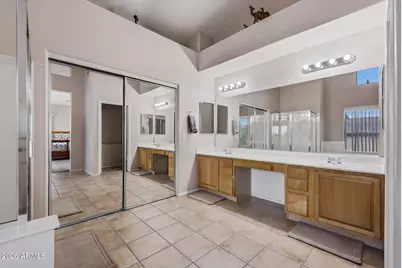 25422 N 68th Drive, Peoria, AZ 85383 - Photo 17