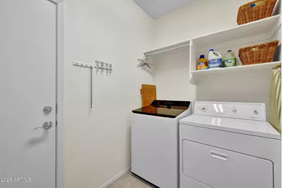 12423 W Hedge Hog Place, Peoria, AZ 85383 - Photo 33