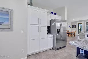 12423 W Hedge Hog Pl, Peoria, AZ 85383 - Photo 17