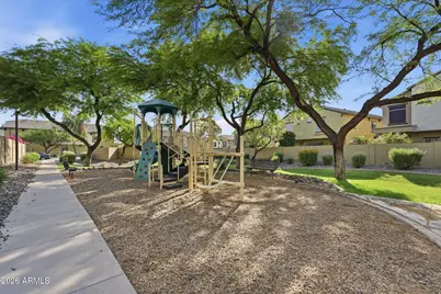 2725 E Mine Creek Road #1013, Phoenix, AZ 85024 - Photo 37
