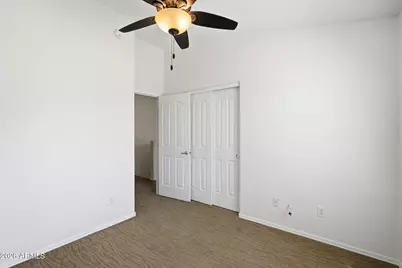 2725 E Mine Creek Road #1013, Phoenix, AZ 85024 - Photo 13