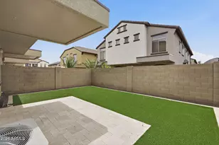 2725 E Mine Creek Rd, Phoenix, AZ 85024 - Photo 29