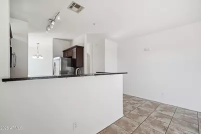 2725 E Mine Creek Road #1013, Phoenix, AZ 85024 - Photo 7